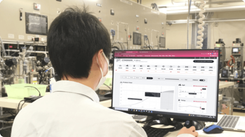 職人の「勘」をAIが超えた。人間には不可能なリアルタイム制御 協和発酵バイオ株式会社様との共同実施